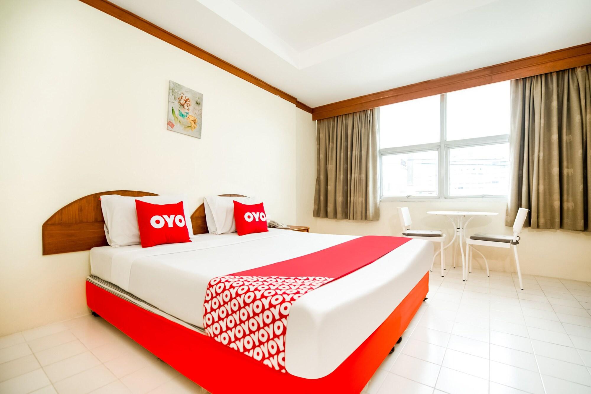 Oyo 320 Regent 2002 Guest House Phuket Exterior photo
