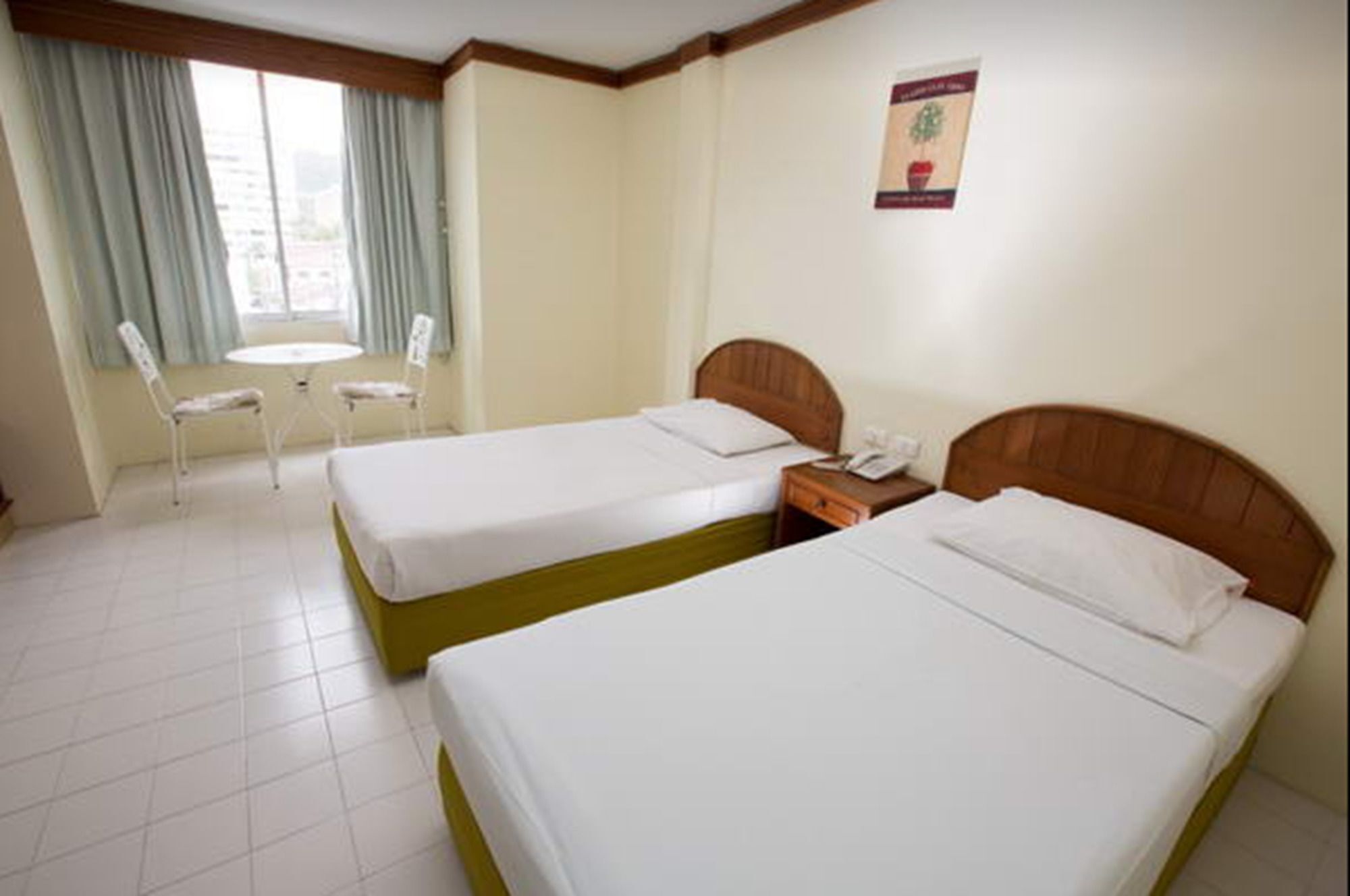 Oyo 320 Regent 2002 Guest House Phuket Exterior photo